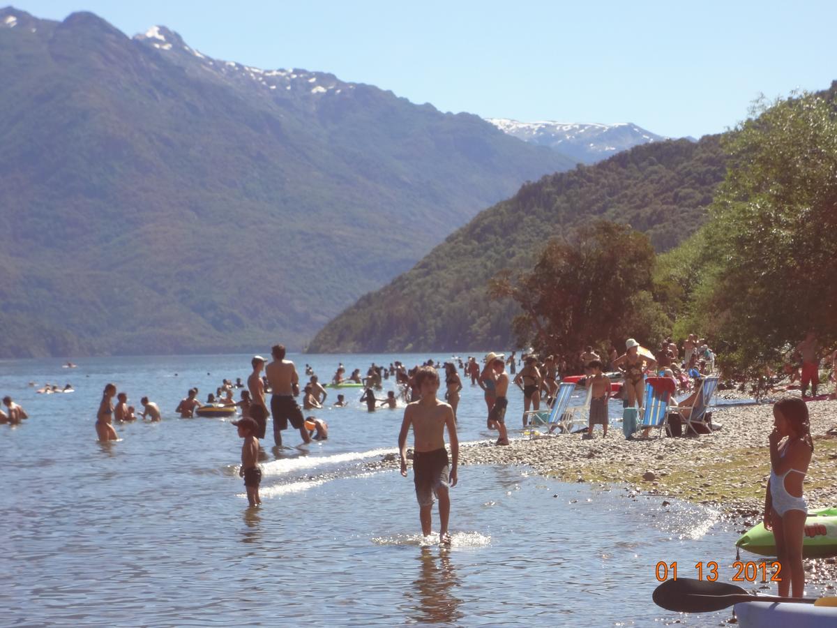 Complejo Turistico Sol De Puelo Hotel Lago Puelo Kültér fotó